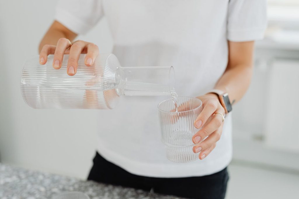 Hydration on PMS