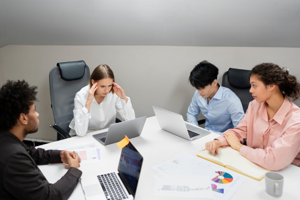 Hydration Gap Can Show Up in Meetings